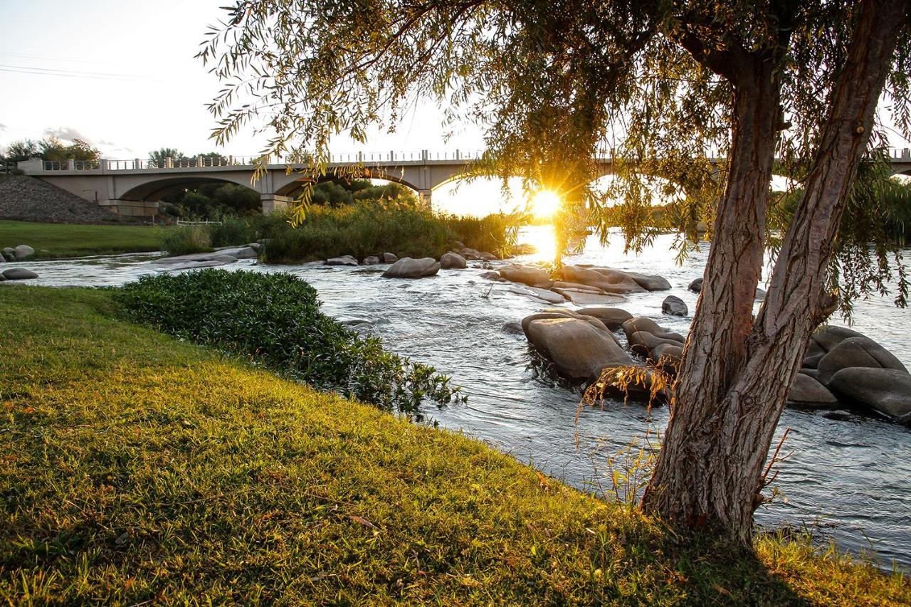 Ikaia River Lodge Keimoes Kültér fotó